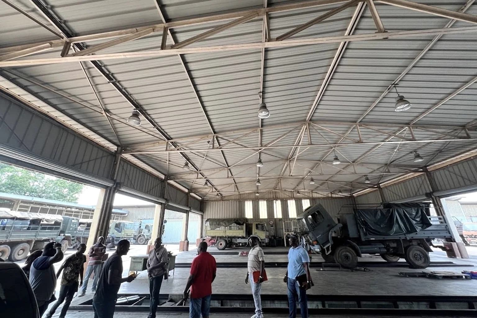 Atelier et zone de maintenance de l’École d’État-major